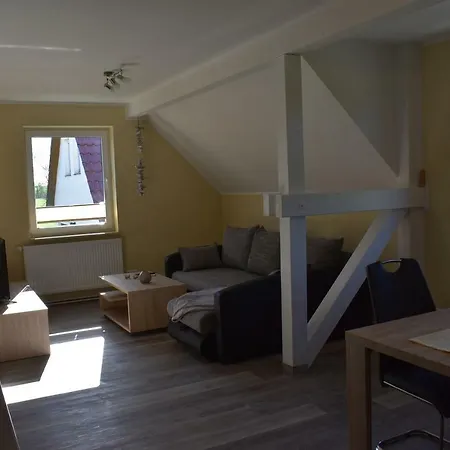 1 Schillersdorf *